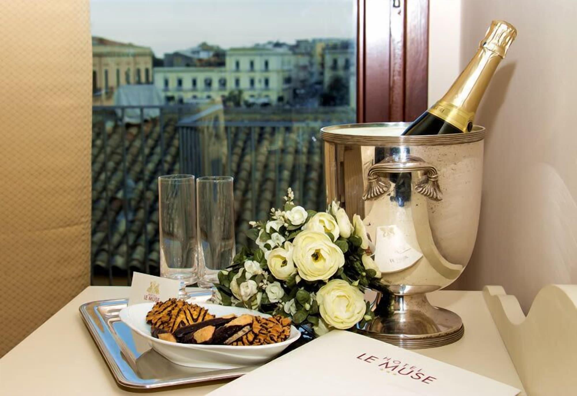 Hotel Le Muse Siraküza Dış mekan fotoğraf