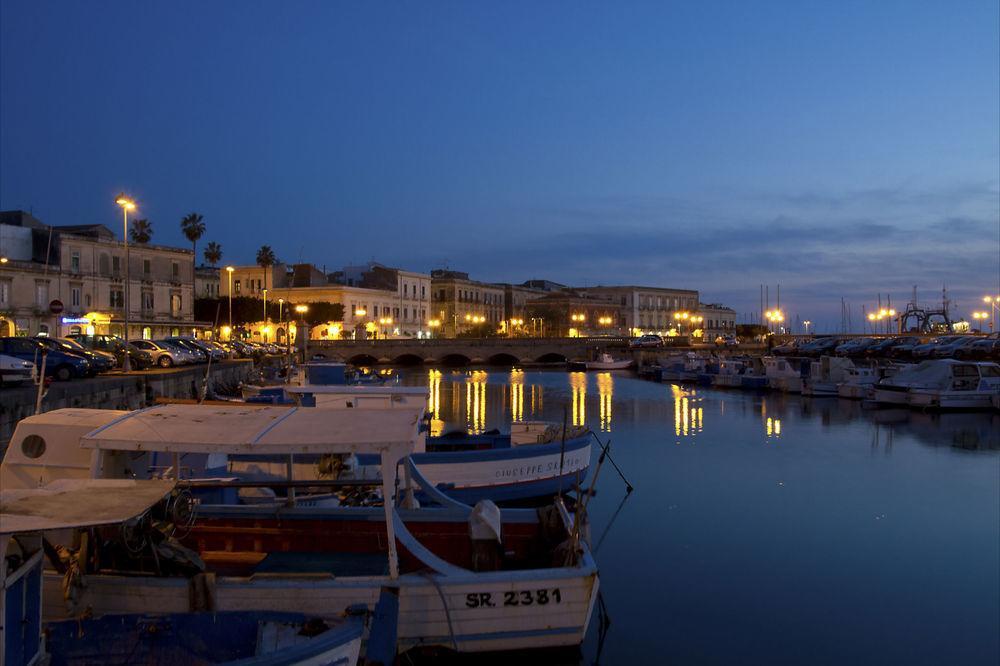 Hotel Le Muse Siraküza Dış mekan fotoğraf